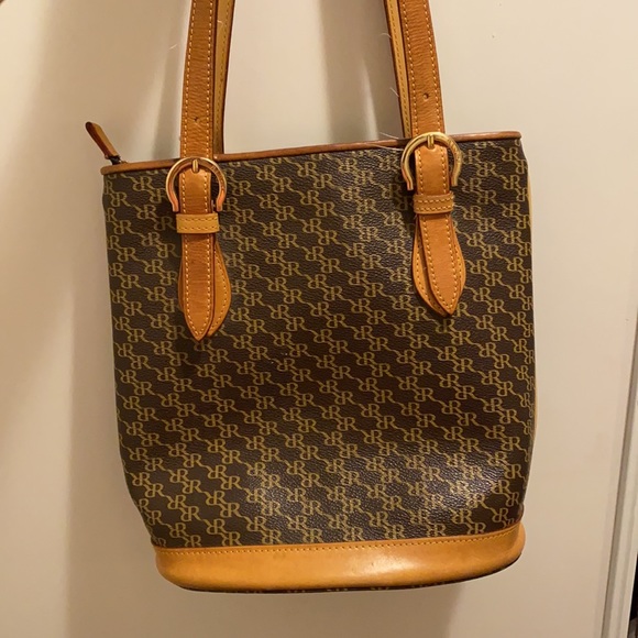 Rioni Bags Rioni Zenna Shoulder Bucket Bag Moda Italia Top Handle